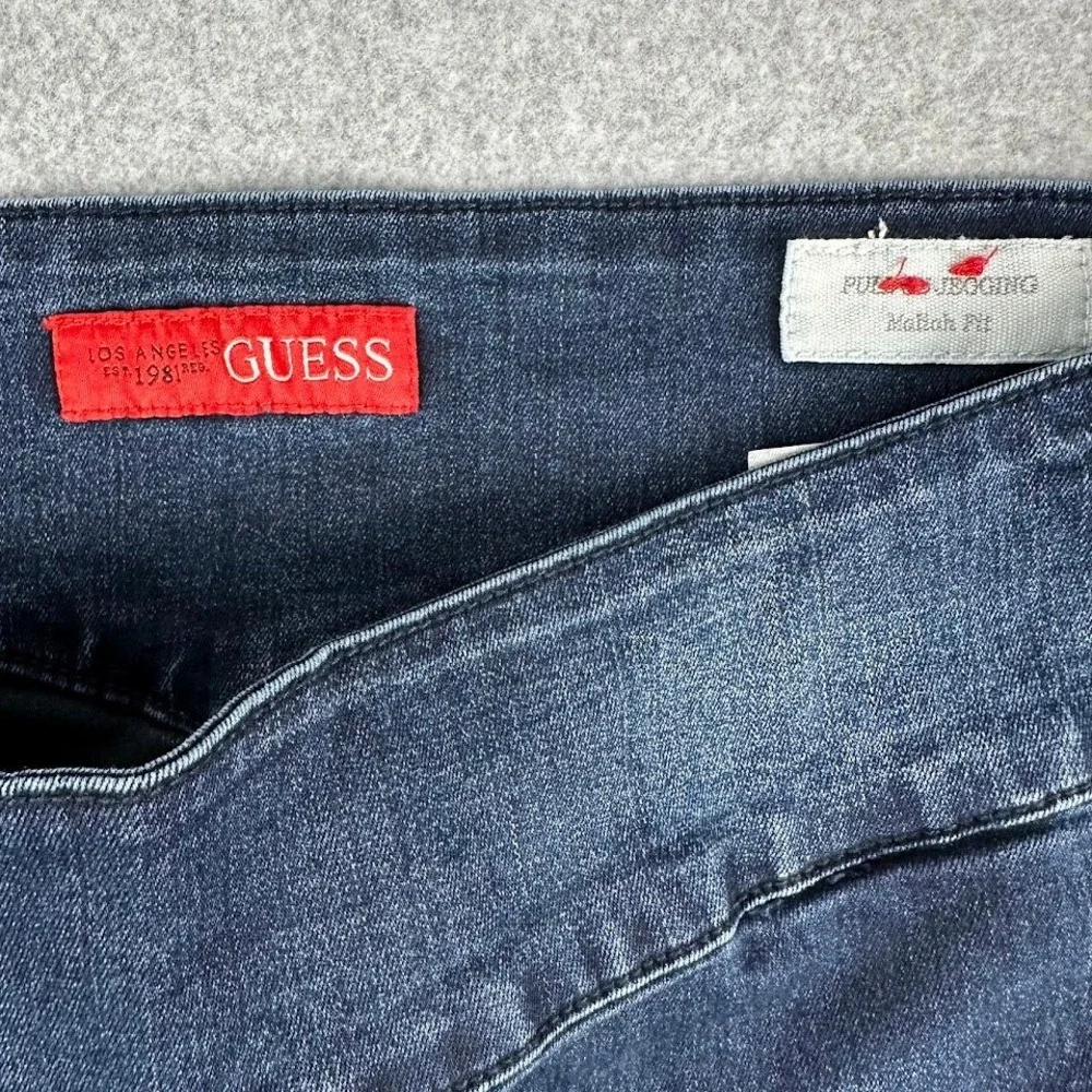Guess Womens Pull On Jeggings Maliah Fit Dark Wash Form Stretch Pants Large 12 - Picture 3 of 10
